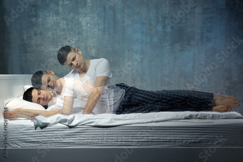 Young man suffering from sl...
