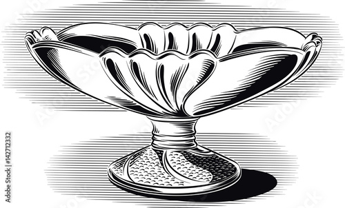 glass fruit bowl, empty