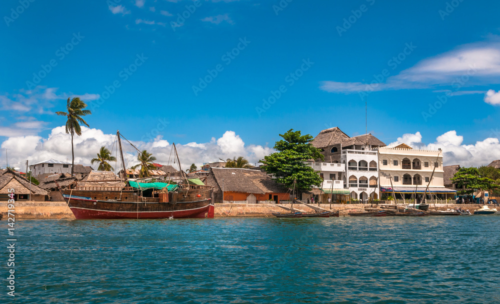 Naklejka premium Lamu old town waterfront, Kenya, UNESCO World Heritage site