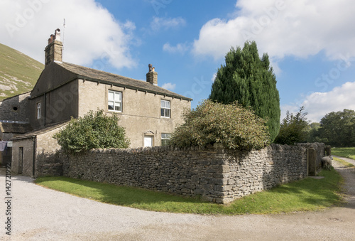 Worsaw End Farm, Lancashire © RMartinSeddon