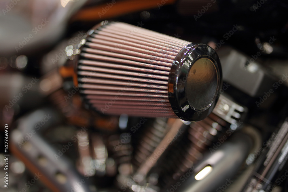 Naklejka premium Filtr powietrza motocykla z bliska.