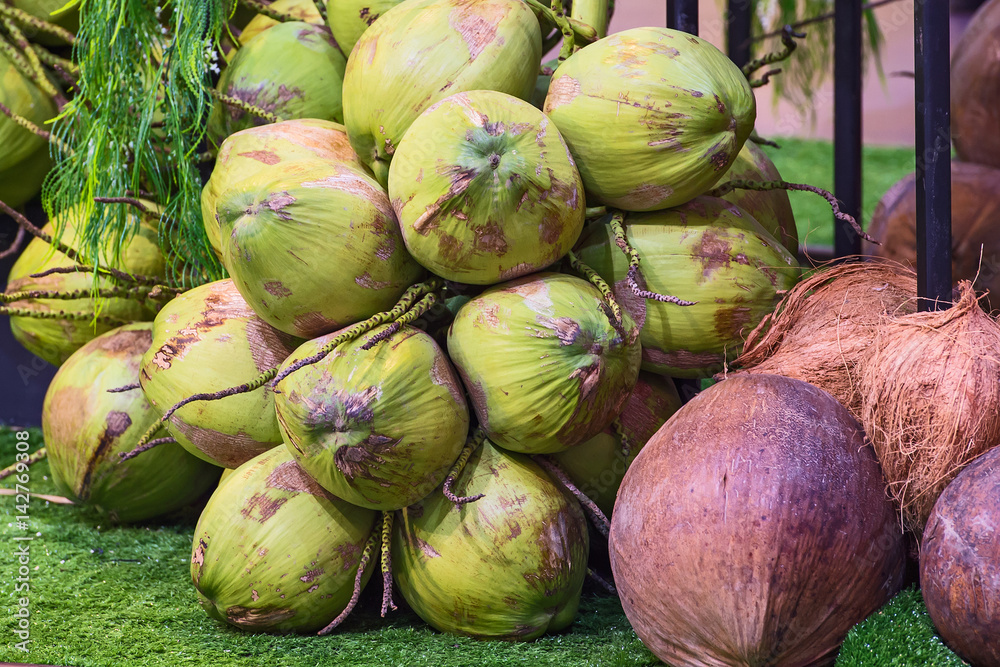 Naklejka premium coconut