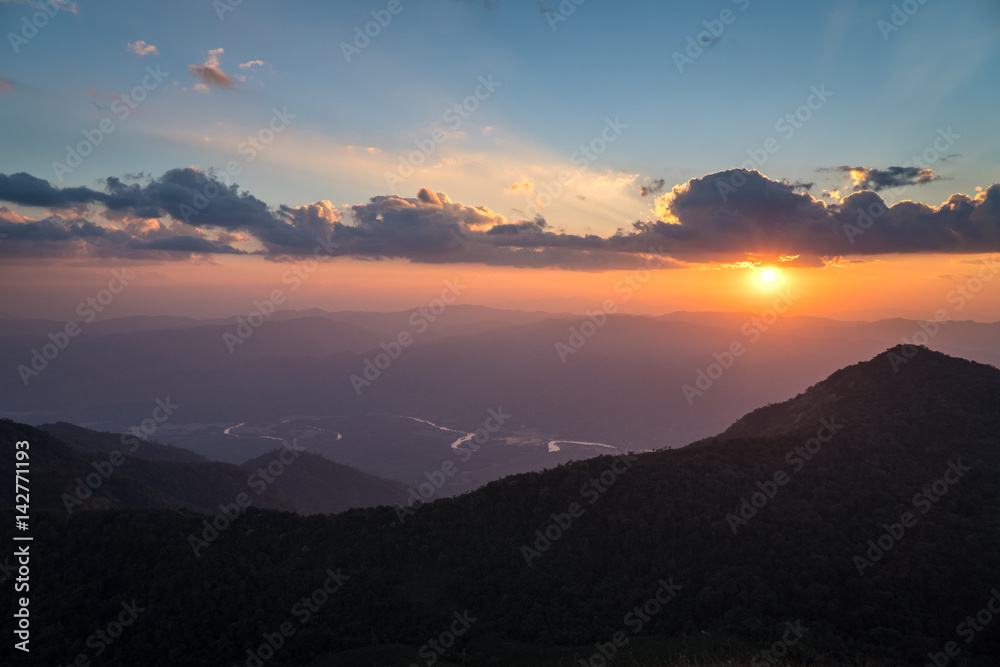 Obraz premium Sunset landscape,Thailand