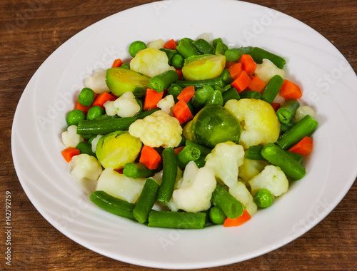 Mixed vegetables on a plate