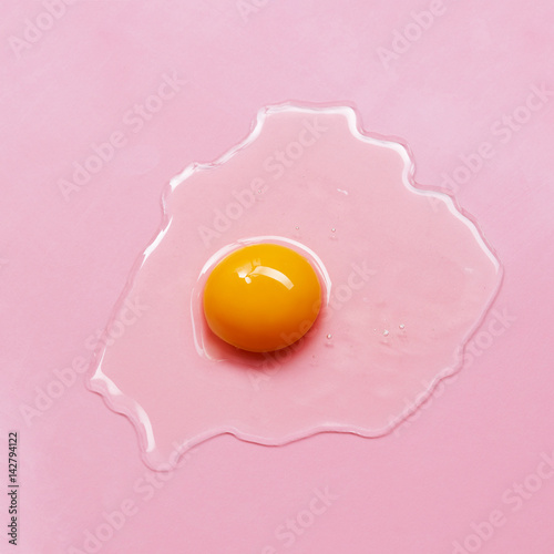 Φωτογραφία Egg yolk close up