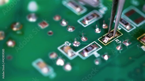 Master solder capacitor, close-up