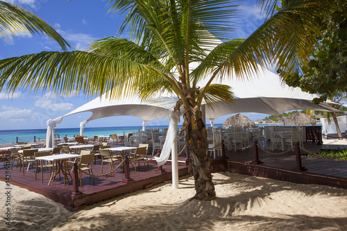 Beach Paradise With Cabanas