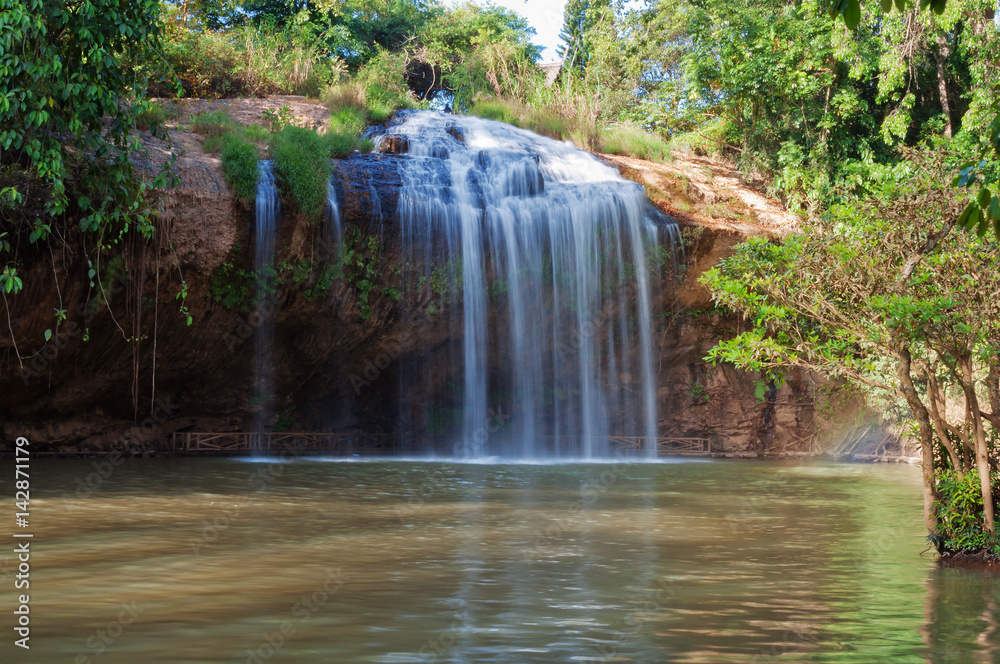 Fototapeta premium Prenn Waterfall. Da lat. Vietnam
