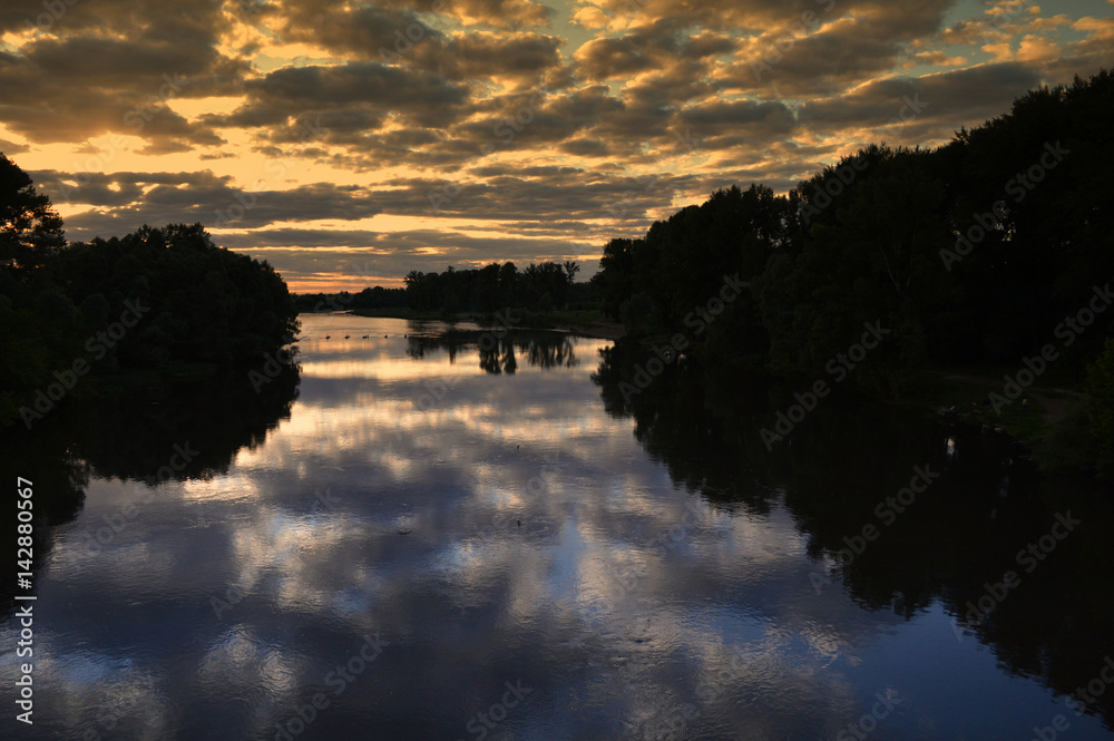 Obraz premium beautiful evening landscape