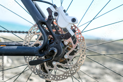 Bicycle hydraulic brake