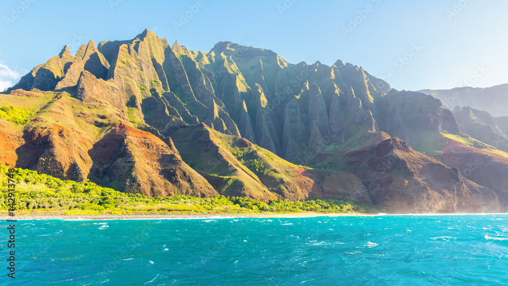 Amazing views of Na Pali coast from the boat tour, Kauai Island, Hawaii