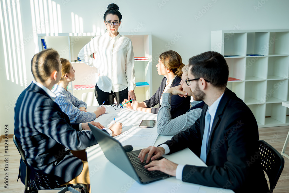 A woman is the CEO A woman is the CEO