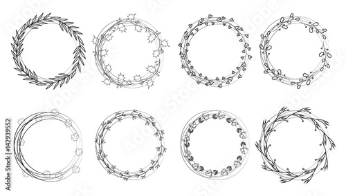 Vintage floral frames. Elements for decoration on white background. Round frames.