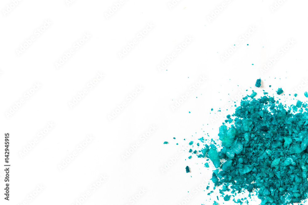 Obraz premium Salt aroma on white background
