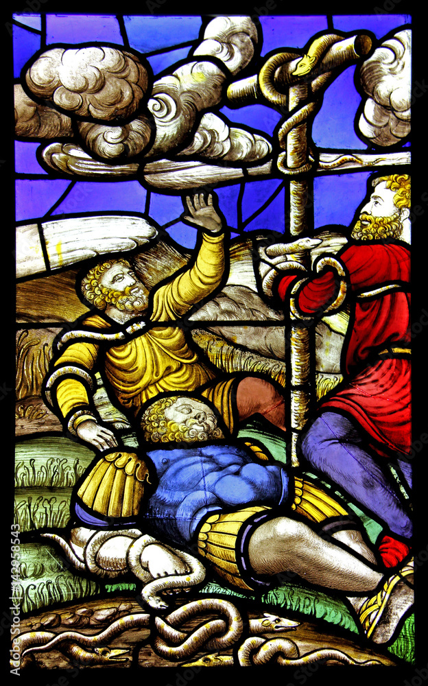 il serpente di bronzo salva gli Ebrei dai serpenti velenosi; vetrata del Duomo di Milano
