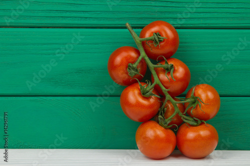 bunch of small cherry tomatoes red ripe vegetable
