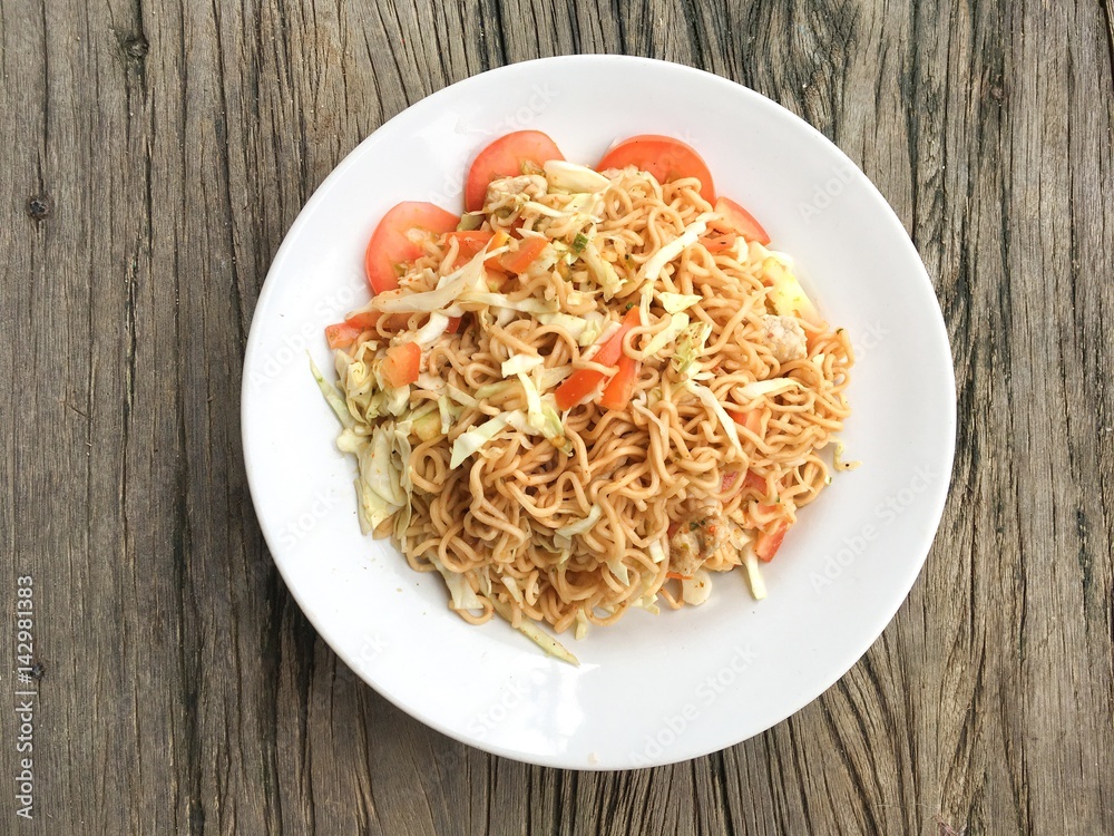 spicy dry noodle salad , Thailand style food