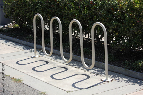 White wavy bikerack