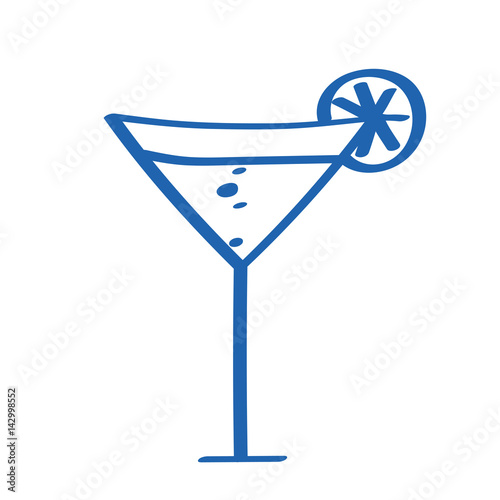 Handgezeichneter Cocktail in dunkelblau