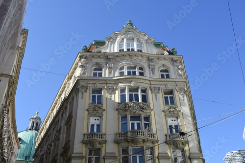 Wien, 1. Bezirk, Innere Stadt, Gasse, Wohnhäuser, Mittelalter, Altstadt, Fenster photo