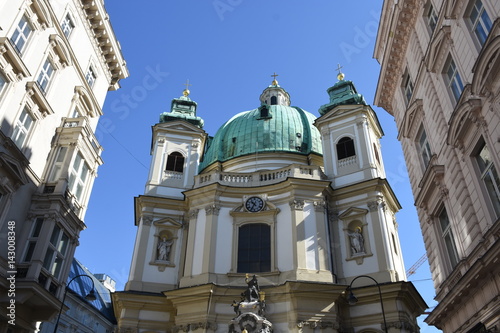 Wien, Peterskirche, 1. Bezirk, St. Peterskirche, Rektoratskirche, Graben, Jungferngasse, Petersplatz photo