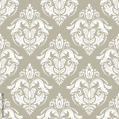 Classic seamless vector pattern. Traditional orient ornament. Classic vintage background