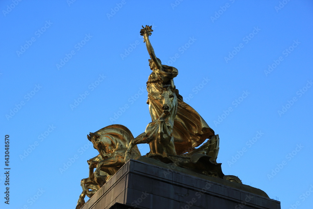 Obraz premium Statue at Prospect Park