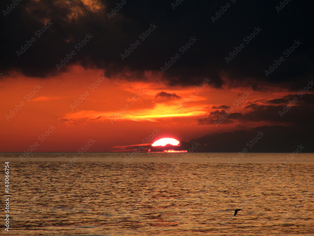 Scenic's sunset on the sea
