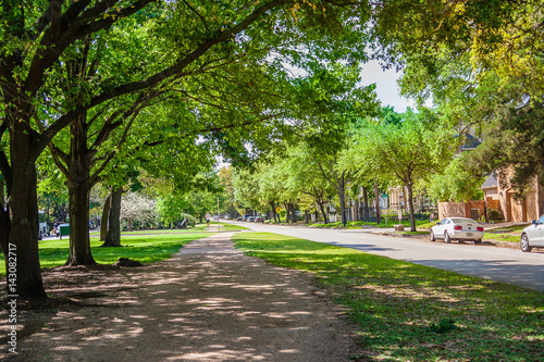 Фотография March, 2017, Houston, TX: A man jogs on the Paul Carr Jogging Trail in the Houst