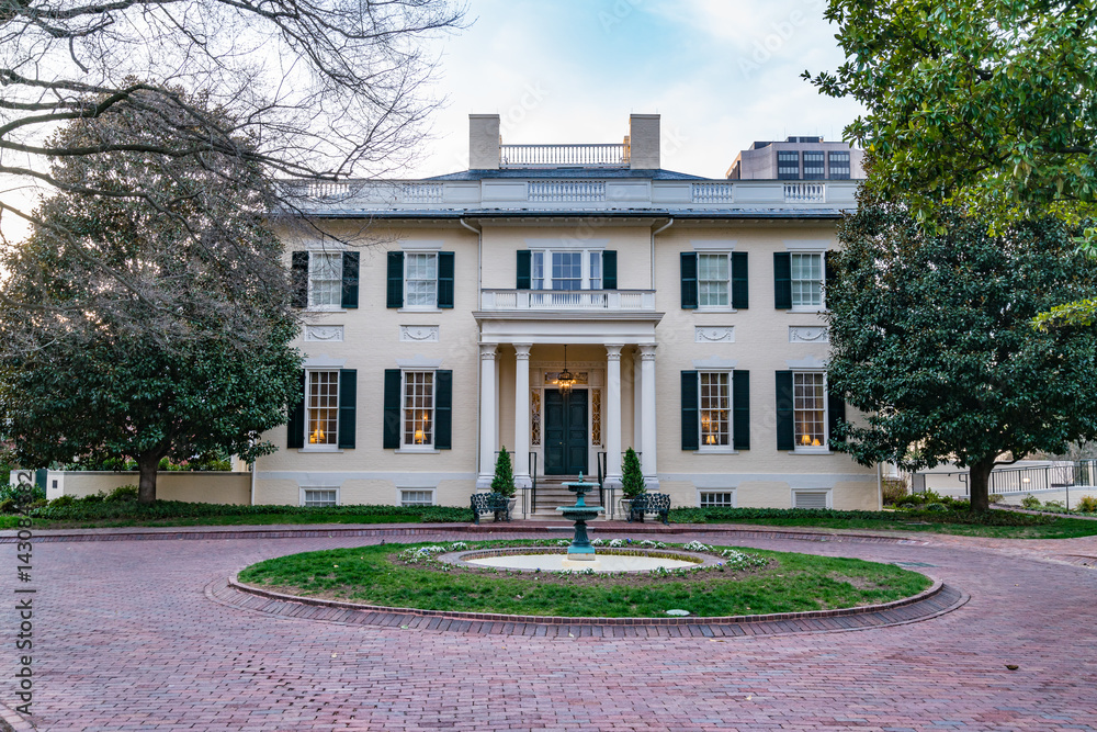 Virginia Governors Mansion in Richmond, VA