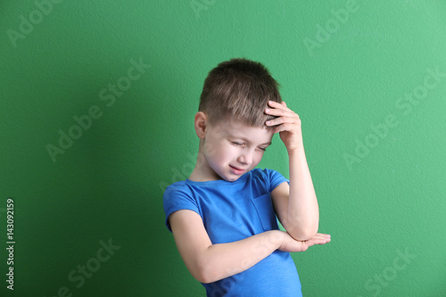 Little boy suffering from h...
