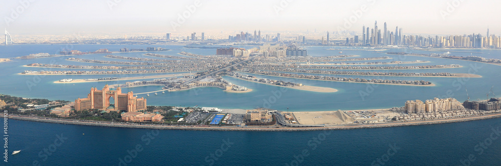 Naklejka premium Dubaj Palm Palm Island Atlantis Hotel Panorama Marina Widok z lotu ptaka Widok z lotu ptaka