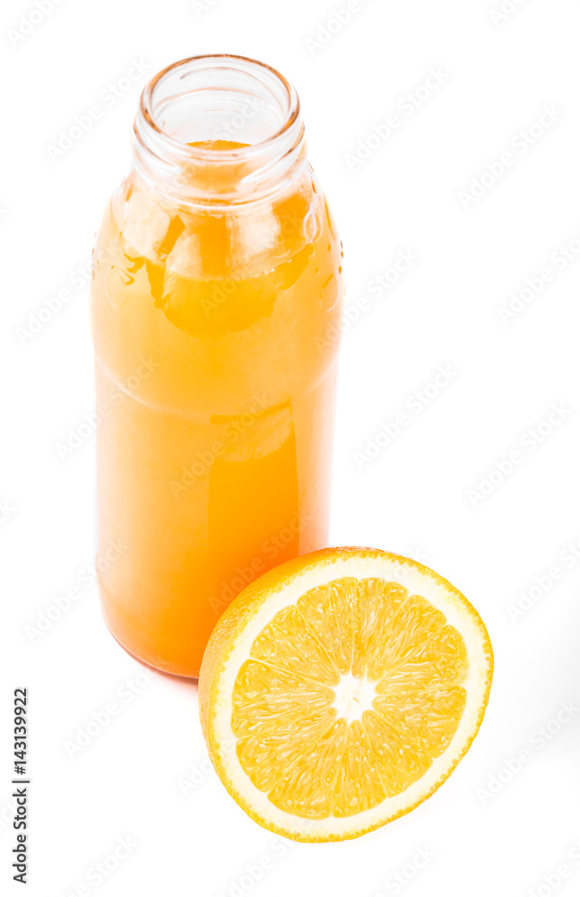 Orange juice. Isolated drink. A glass of orange juice and pieces of orange fruit isolated on white background. Citrus. Diet. Vitamins. Healthy food. Orange juice. Isolated drink. A glass of orange juice and pieces of orange fruit isolated on white background. Citrus. Diet. Vitamins. Healthy food.