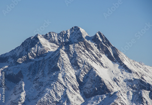 Snow Mountains © Oliver