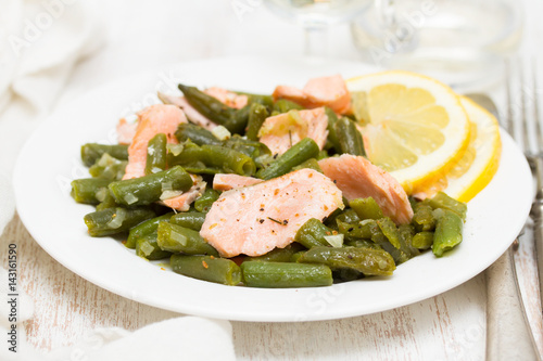 fish salad with green beans and mushrooms