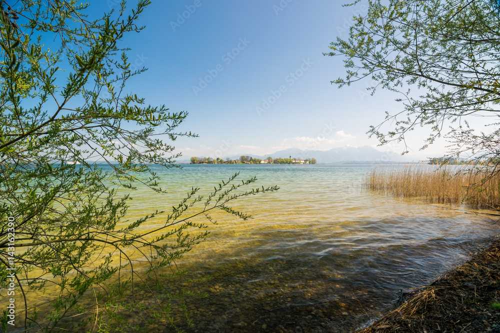 Fraueninsel im Chiemsee, Oberbayern in Deutschland Fraueninsel im Chiemsee, Oberbayern in Deutschland