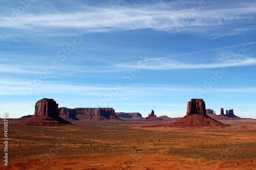 Wüste und Felstürme im Monument Valley