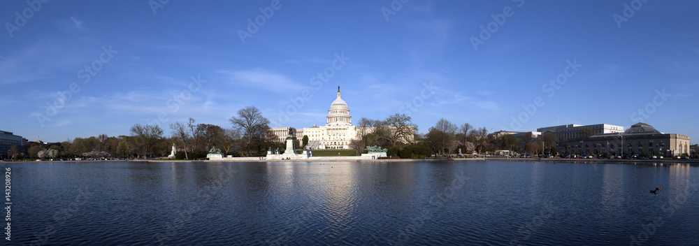 The US Capitol at sunset