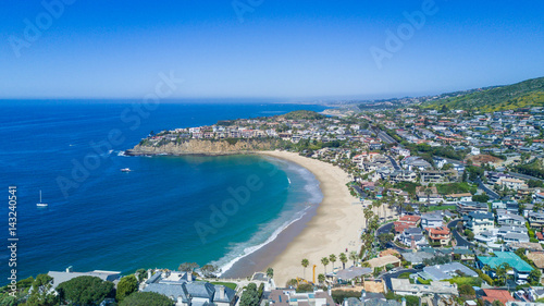 Emerald Bay, Laguna Beach, Southern California  © rouda100