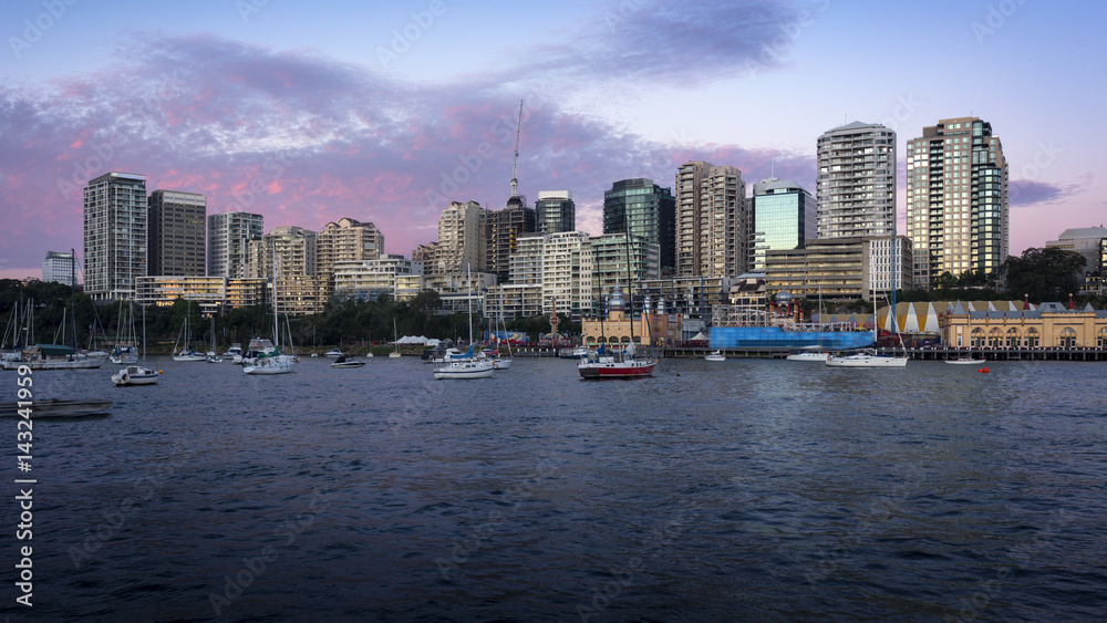 Obraz premium Sydney City Waterfront Building