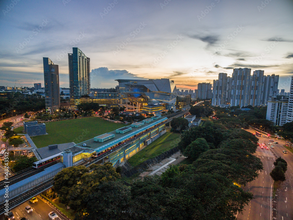 Singapore mass rapid train (MRT) Buona Vista station - obrazy, fototapety, plakaty 