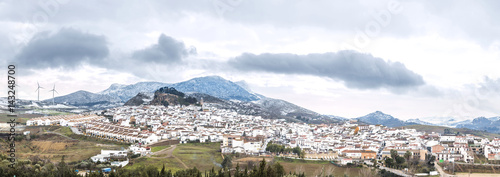 Ardales in snowy day © aitormmfoto