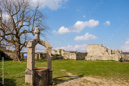 Burg Hohenurach photo