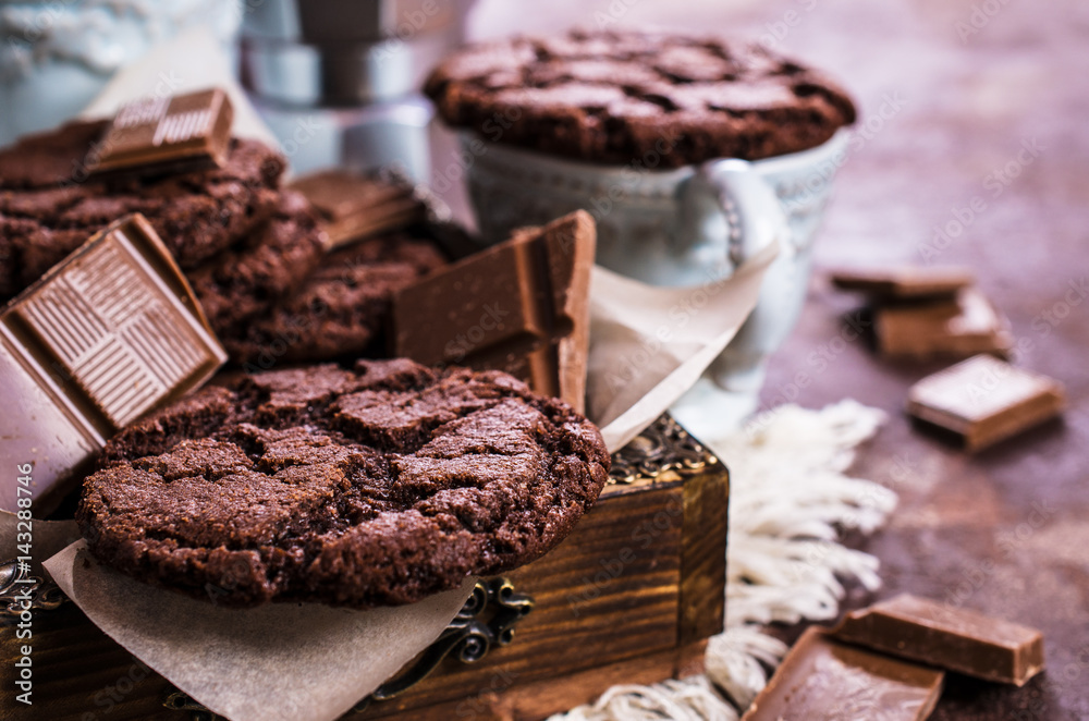 Round chocolate cookies Round chocolate cookies
