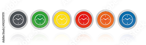 Silberne Buttons, bunt - Uhr