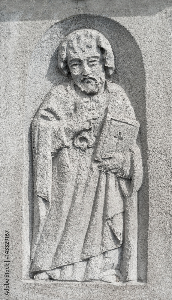 Fototapeta premium Bas holy the graves