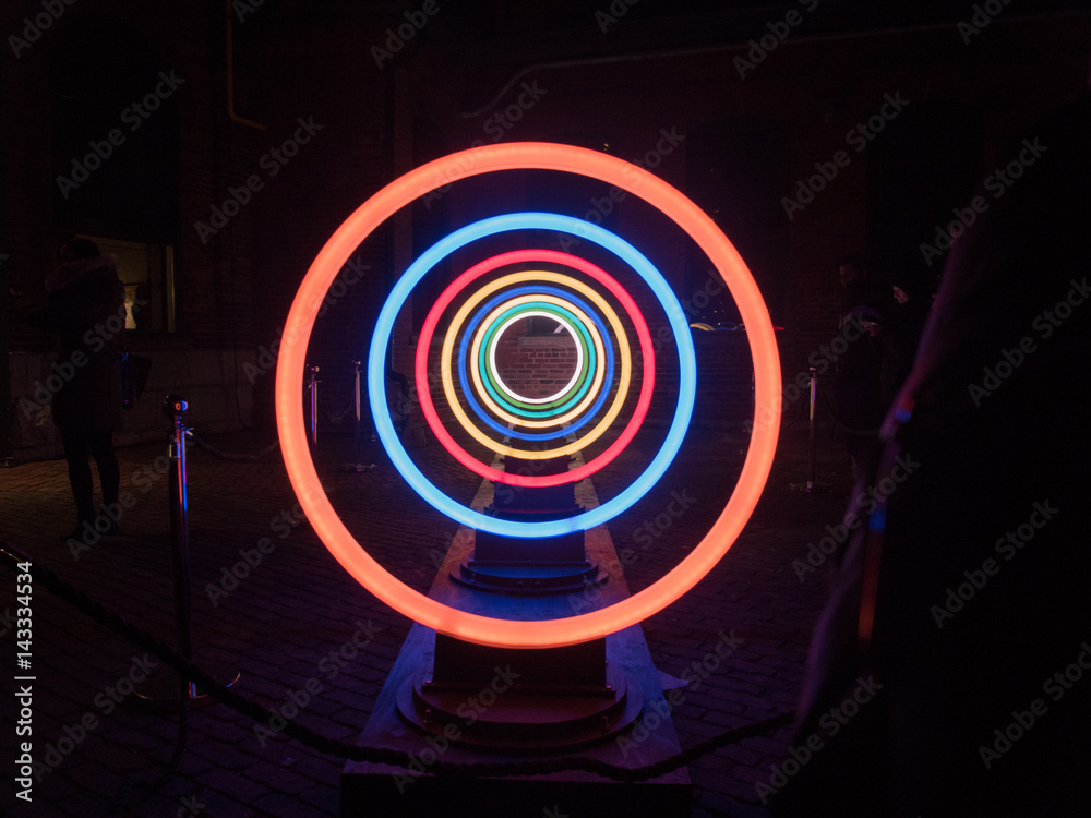 Fototapeta premium Neon circles