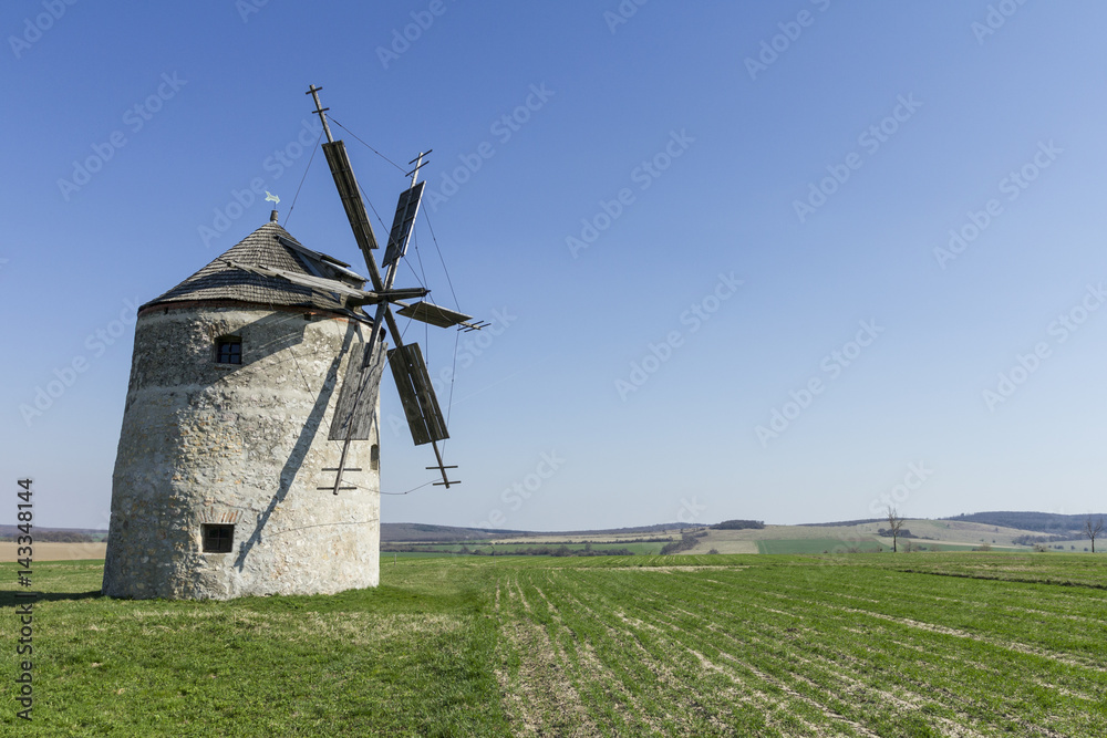 Windmill of Tés, Hungary