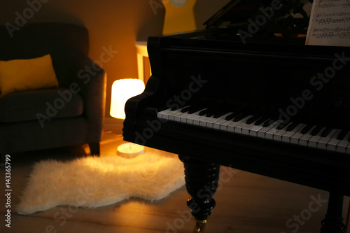 Black piano, close up