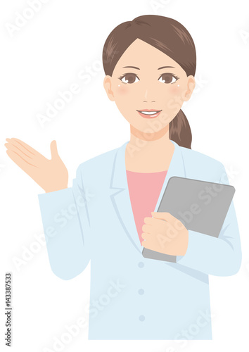 白衣の女性 医師 薬剤師 栄養士